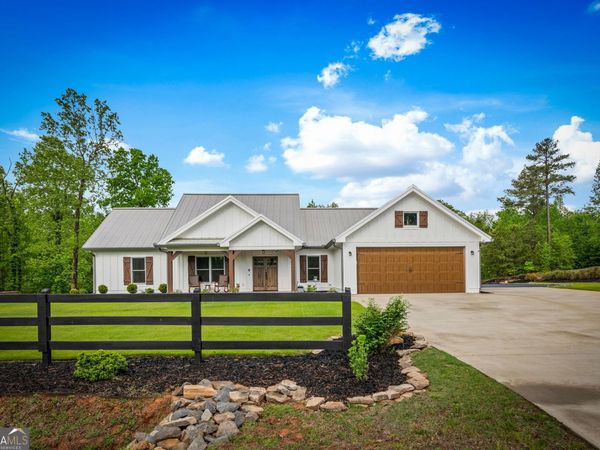 704 Town Creek Church Road, Talking Rock, GA 30175