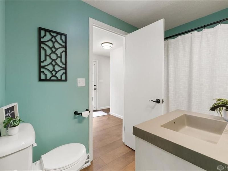 506 E Alkaline Springs Road, Vandalia, OH 45377 Photo 17