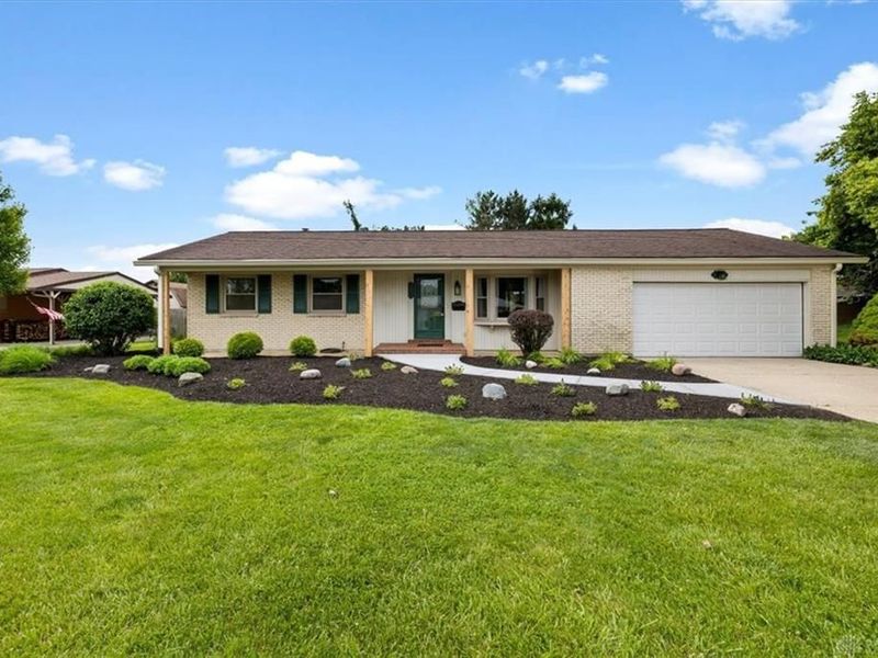 506 E Alkaline Springs Road, Vandalia, OH 45377 Photo 2