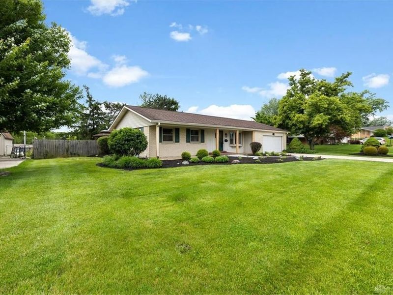 506 E Alkaline Springs Road, Vandalia, OH 45377 Photo 5