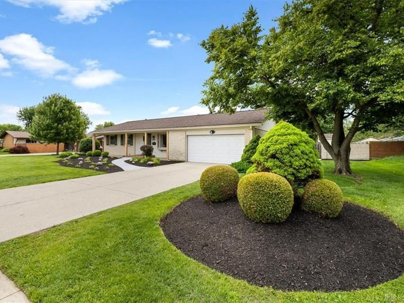 506 E Alkaline Springs Road, Vandalia, OH 45377 Photo 6