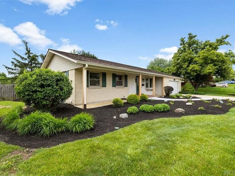 506 E Alkaline Springs Road, Vandalia, OH 45377 Photo 7