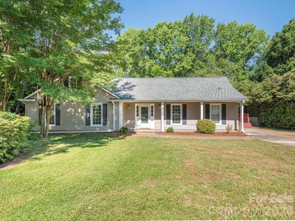 8208 Bluesage Circle , Charlotte, NC 28270