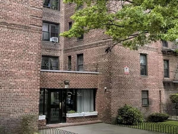 40 E 43rd Street , Unit 3B, Brooklyn, NY 11203