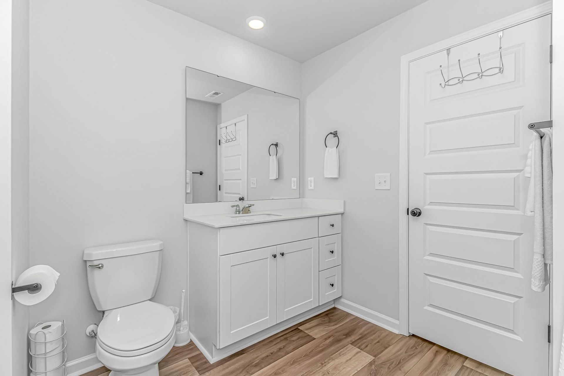 240 Birchwood Dr.  Photo 18