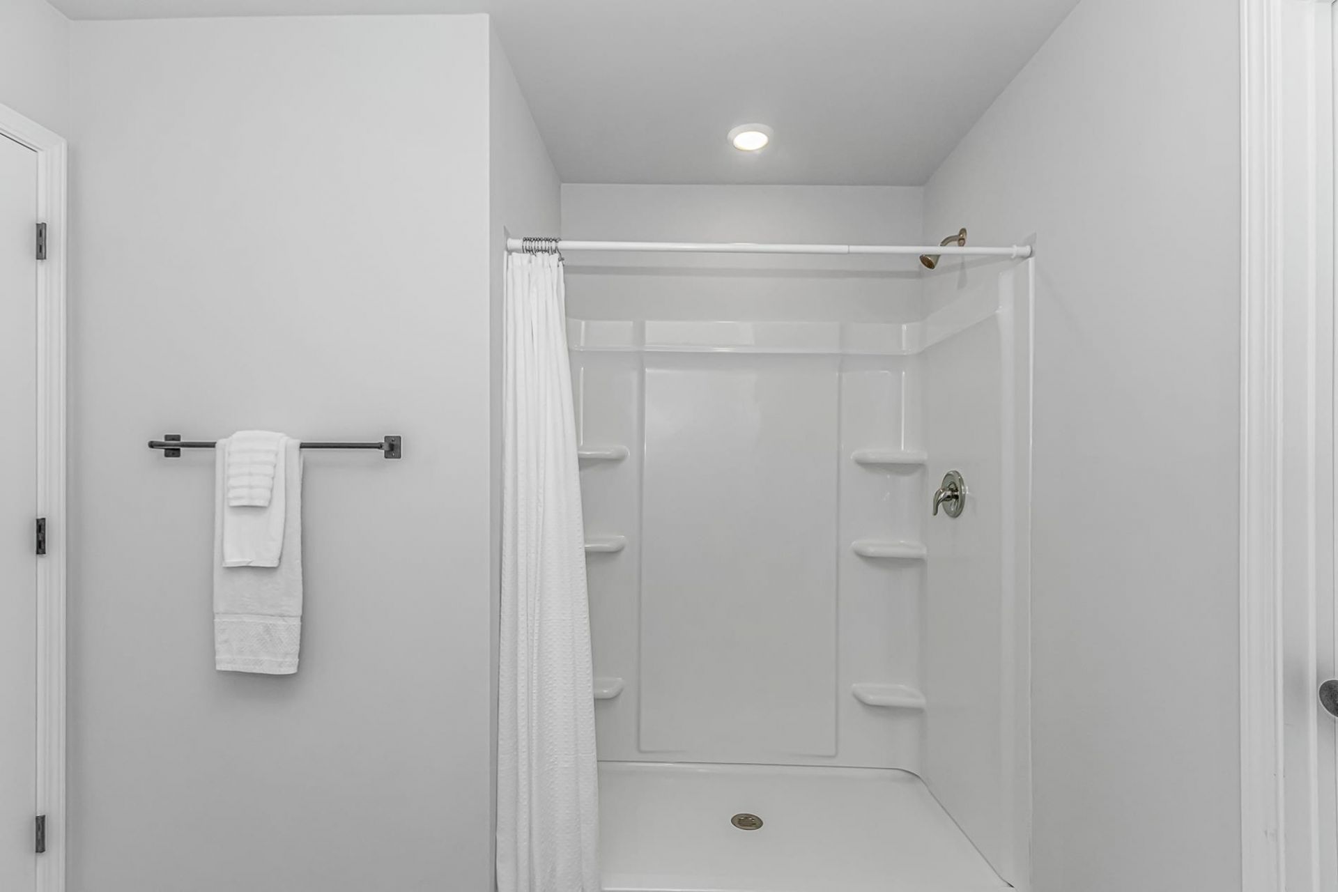 240 Birchwood Dr.  Photo 19