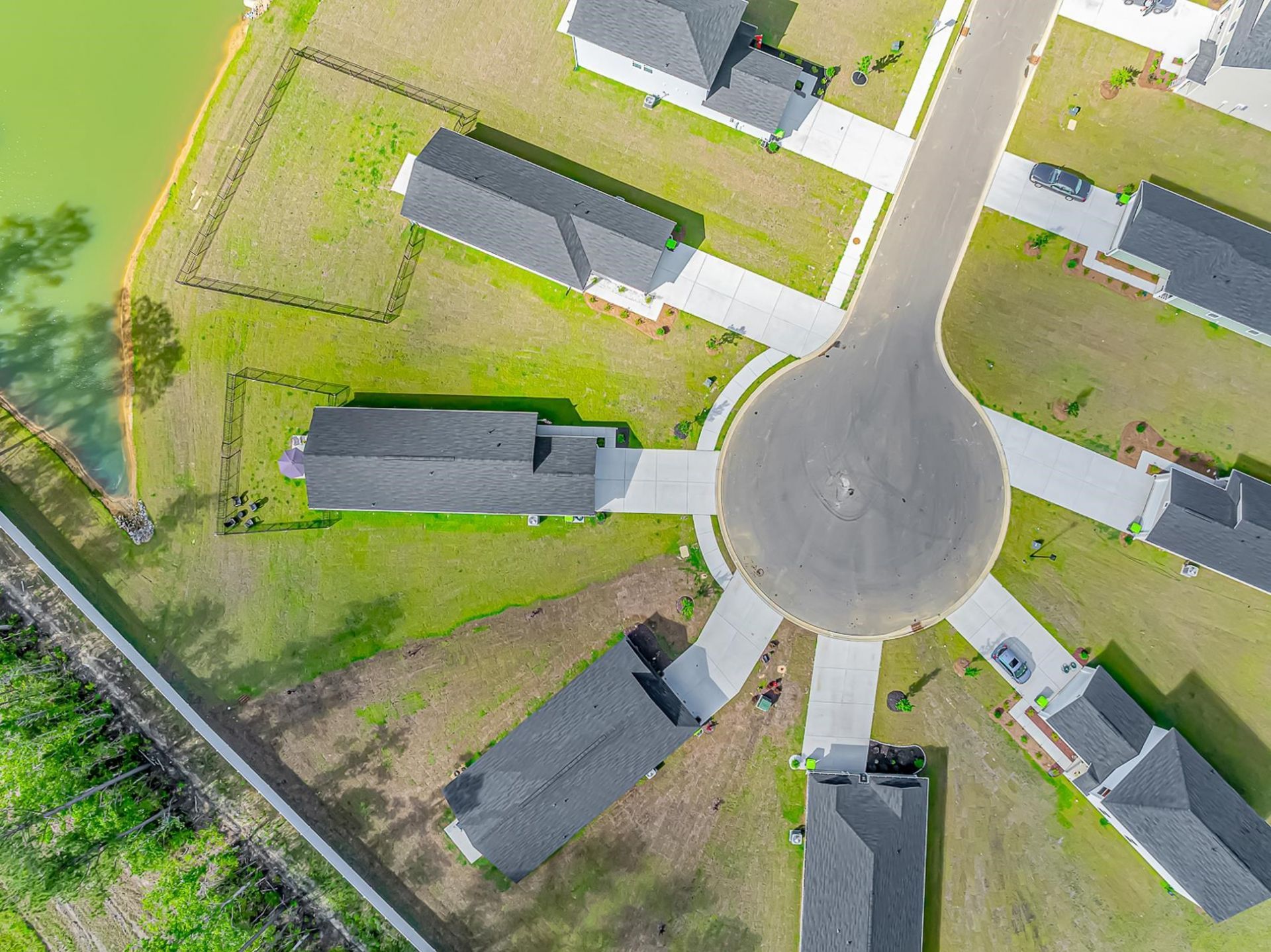 240 Birchwood Dr.  Photo 4