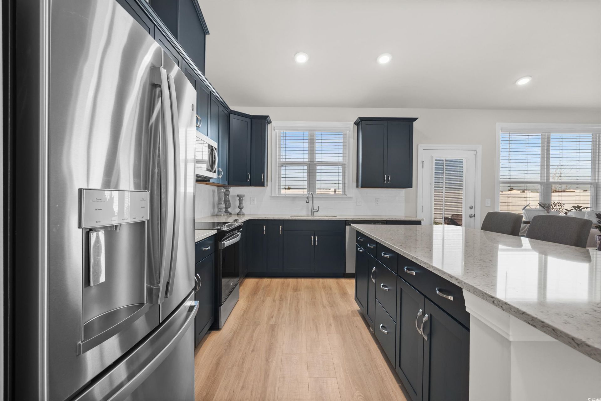 403 Mikita Dr.  Photo 17