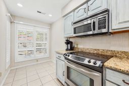 4396 Baldwin Ave.  photo 4