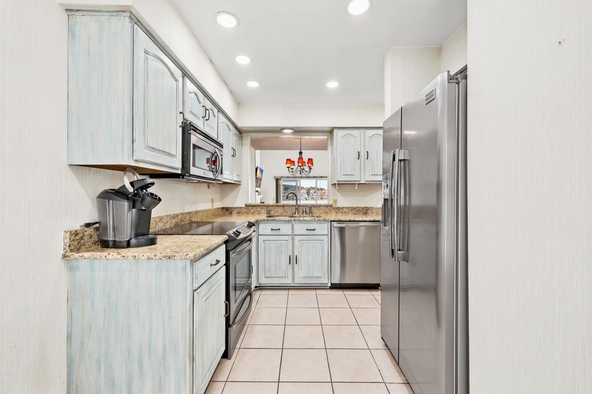 4396 Baldwin Ave.  Photo 6