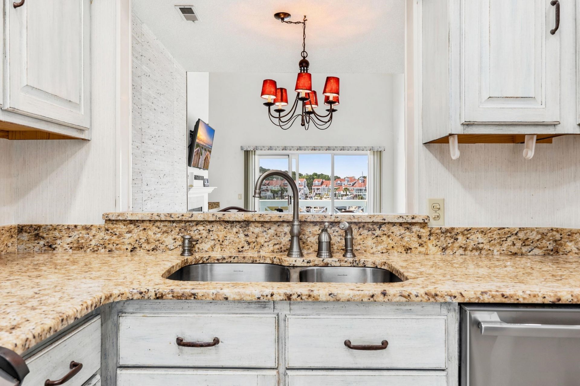 4396 Baldwin Ave.  Photo 8