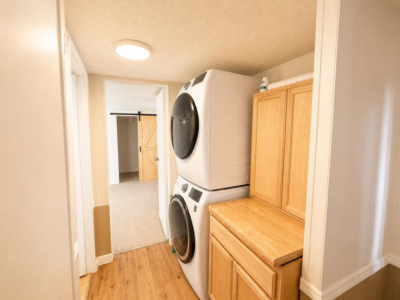 151 Crooked Island Circle  Photo 10