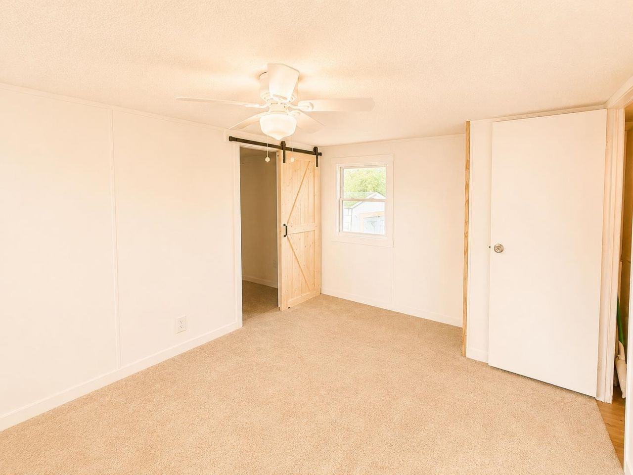 151 Crooked Island Circle  Photo 5