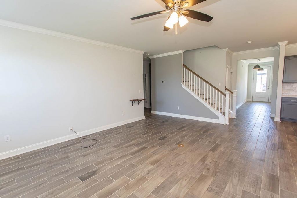 1594 Parish Way Photo 16