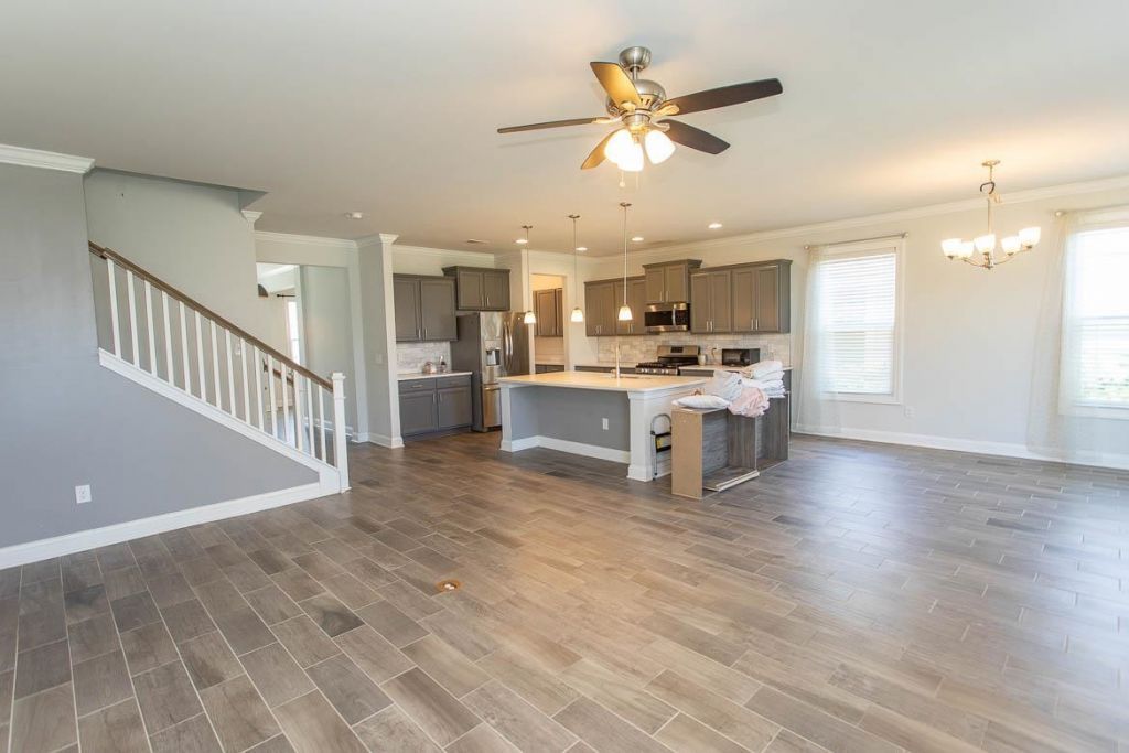 1594 Parish Way Photo 17