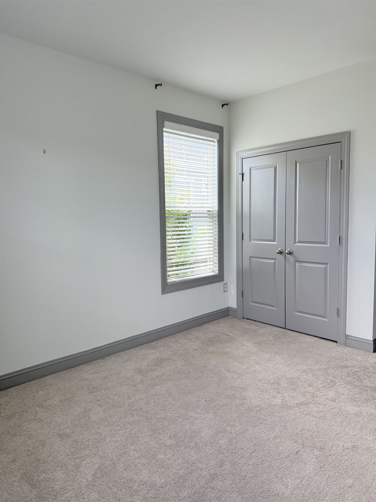 1594 Parish Way Photo 19