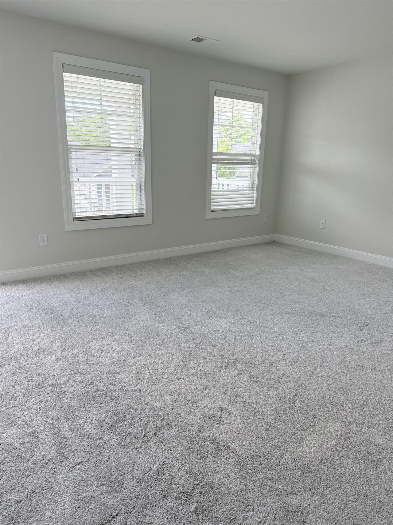 1594 Parish Way Photo 31