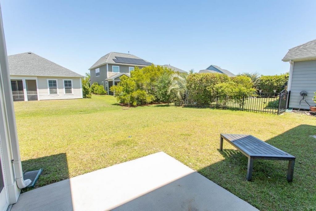 1594 Parish Way Photo 35