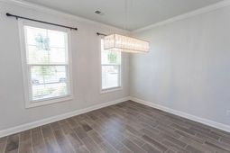 1594 Parish Way photo 4
