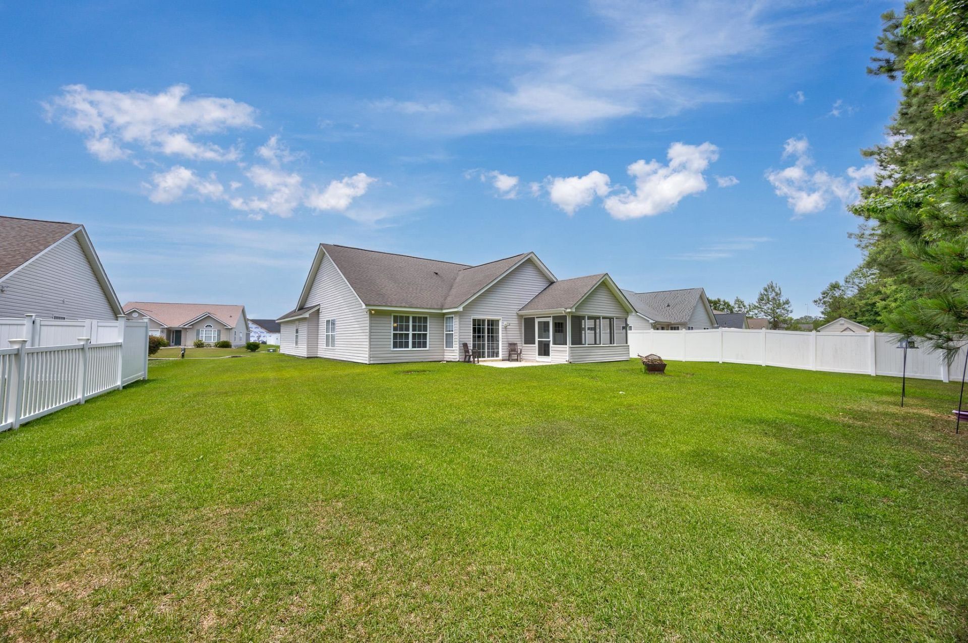 233 Bonnie Bridge Circle  Photo 28