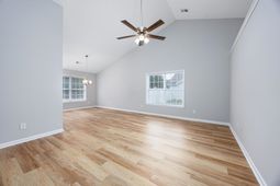 233 Bonnie Bridge Circle  photo 4