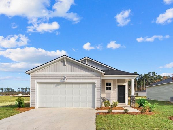 1037 Harbor Dr., Calabash, NC 28467