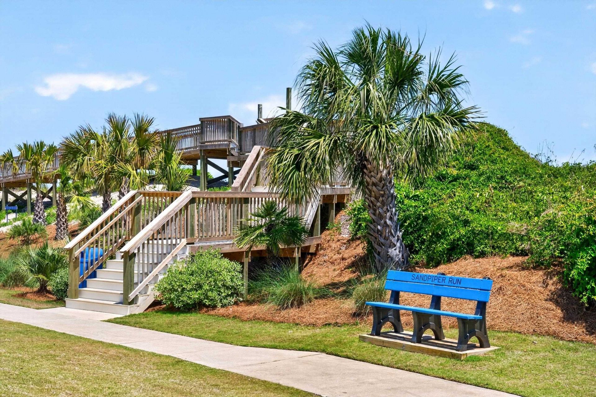 709 Retreat Beach Circle  Photo 36