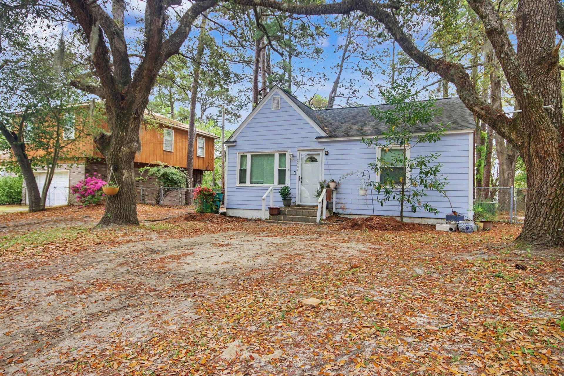 2407 South Island Rd.  Photo 6