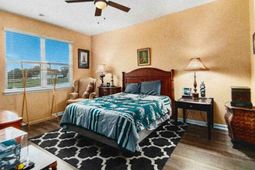 135 Honey Jar Way photo 4