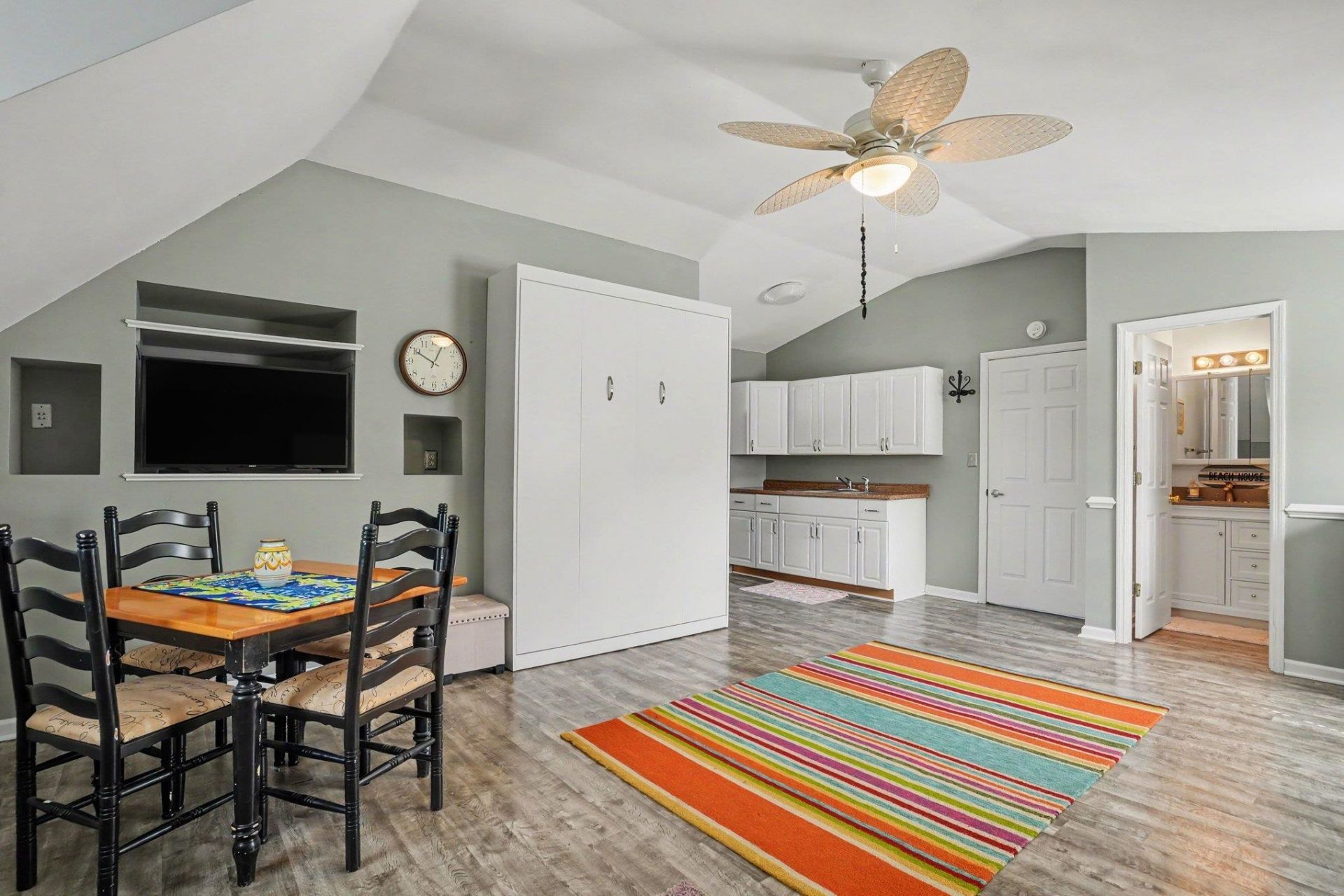 3866 Cow House Ct. Photo 21