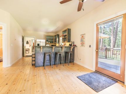 97 Main Street, Calpine, CA 96124 Photo