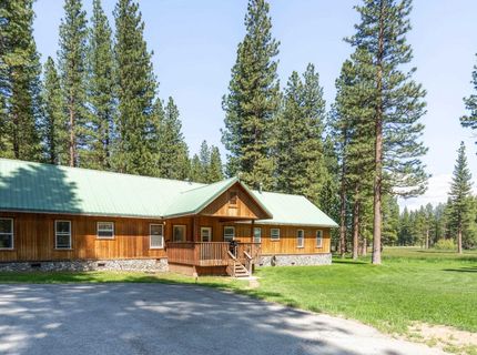 97 Main Street, Calpine, CA 96124 Photo