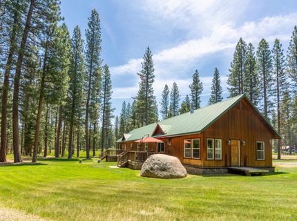 97 Main Street, Calpine, CA 96124 Photo