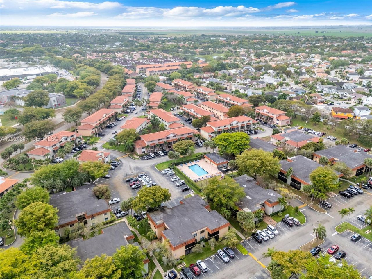 9728 Hammocks Blvd , Unit 202-27, Miami, FL 33196 Photo