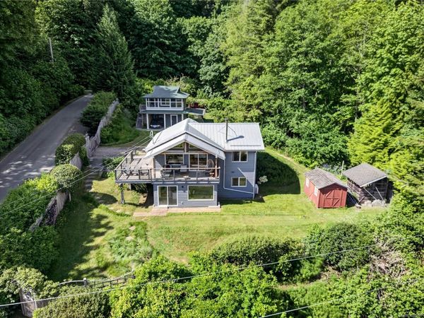 144 Douglas Rd , Salt Spring, BC V8K 2J2