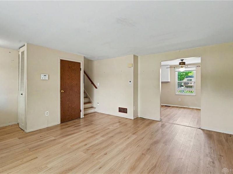 106 Walden Farm Circle, Englewood, OH 45322 Photo 6