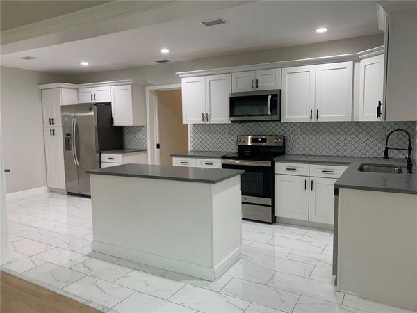 1524 18TH AVENUE N, ST PETERSBURG, FL 33704