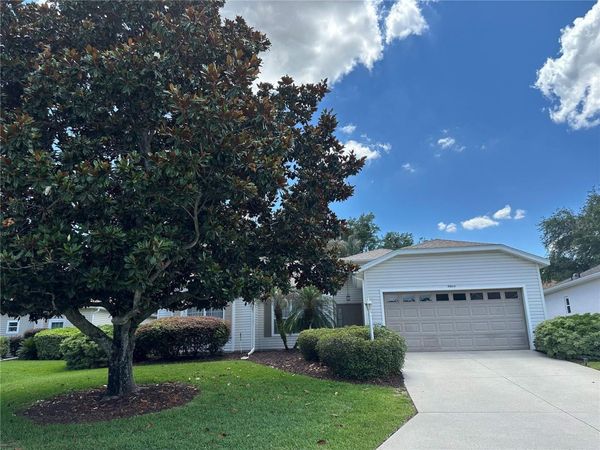 5000 SAWGRASS LAKE CIRCLE , LEESBURG, FL 34748