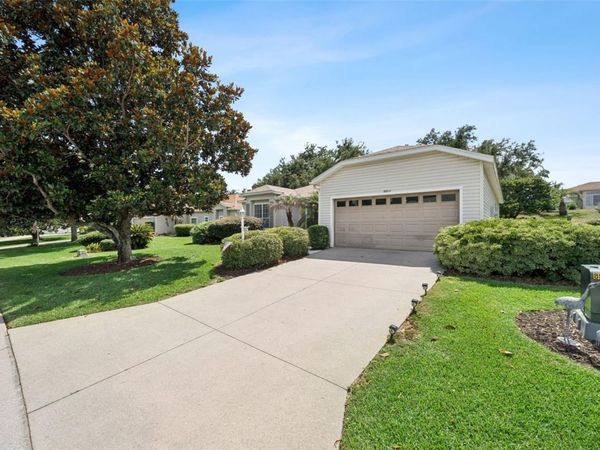 5000 SAWGRASS LAKE CIRCLE, LEESBURG, FL 34748