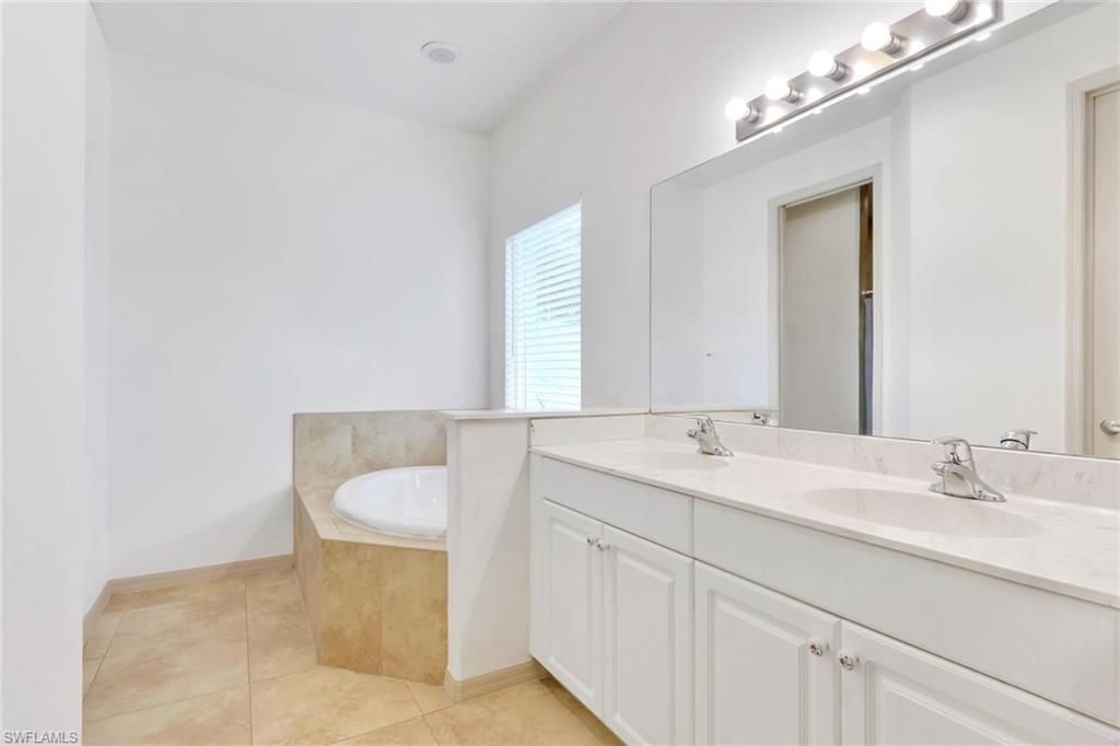 333 5th St Sw, Naples, FL 34117 Photo