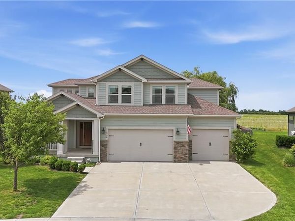16438 AGNES Street, Gardner, KS 66030