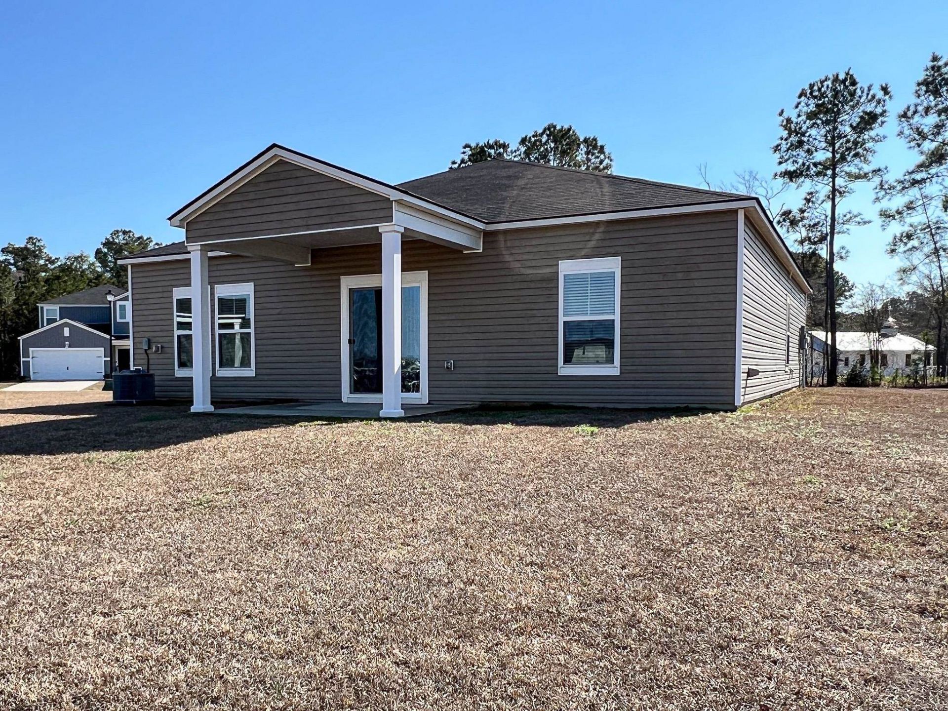 1109 Joywood Dr.  Photo 2