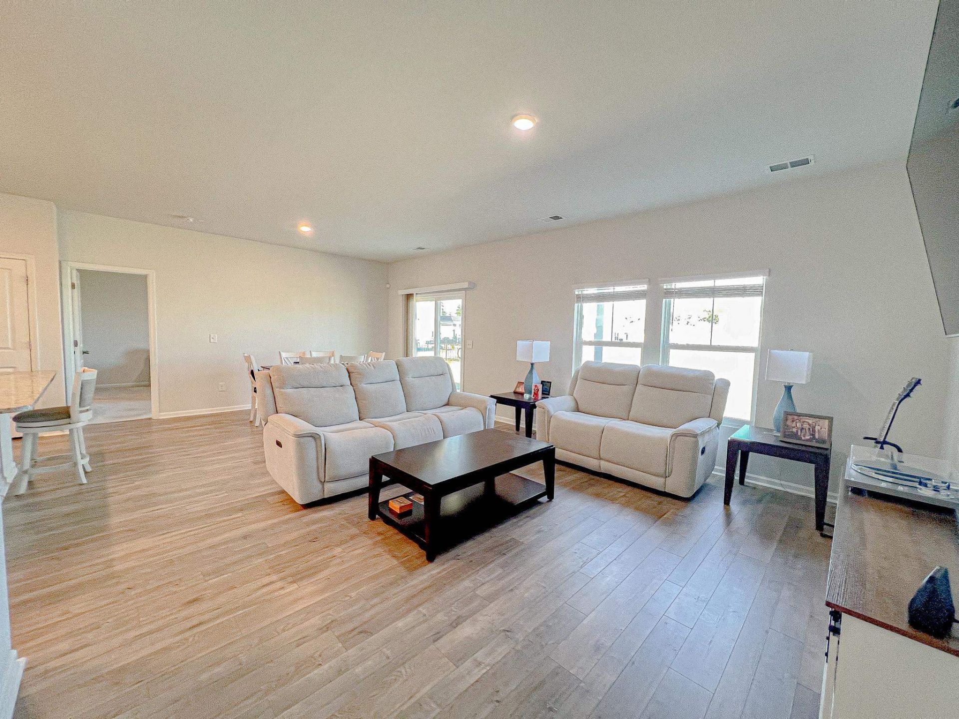 1109 Joywood Dr.  Photo 5
