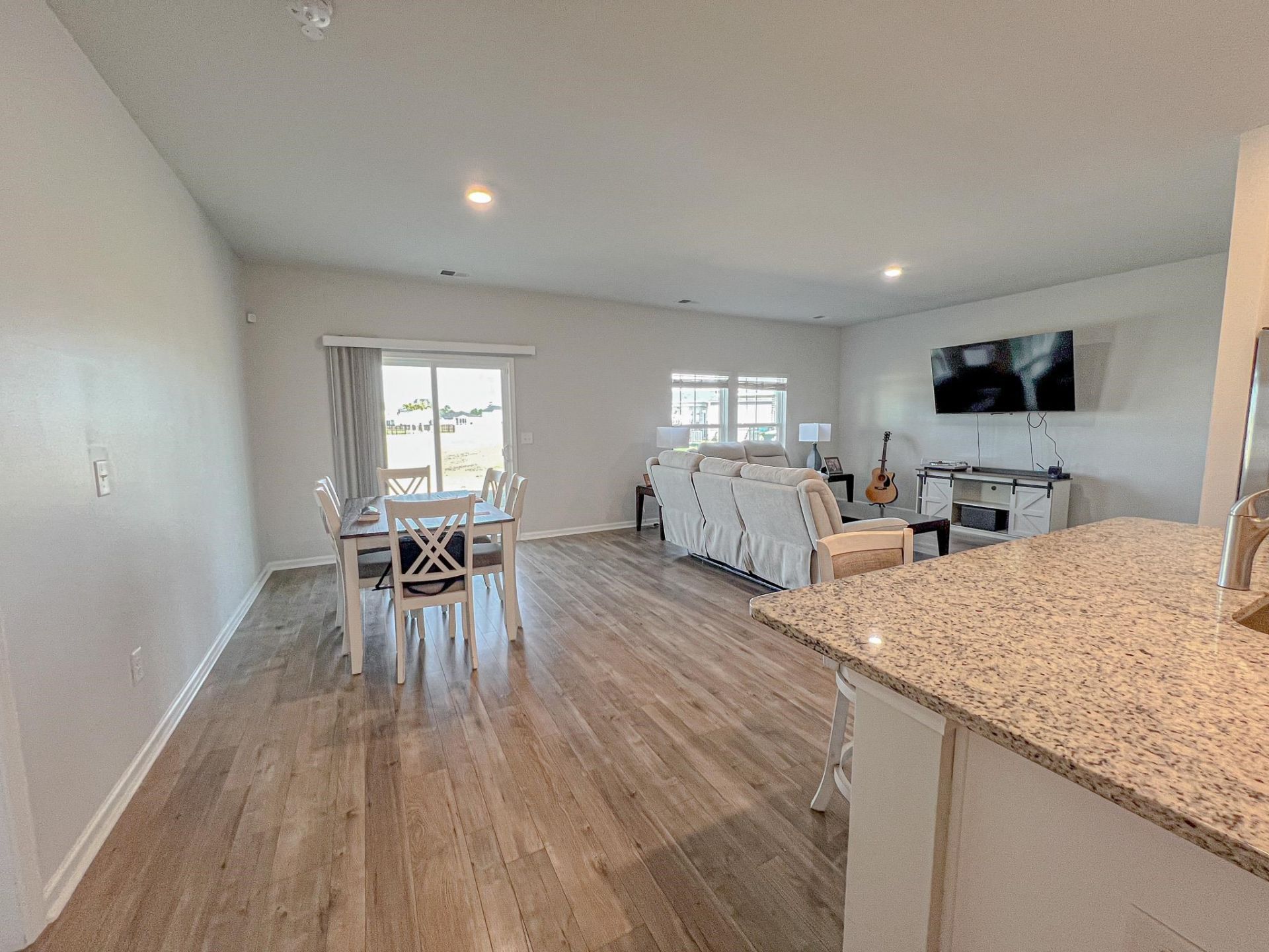 1109 Joywood Dr.  Photo 6