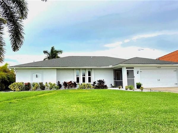 420 NE 9th ST , CAPE CORAL, FL 33909