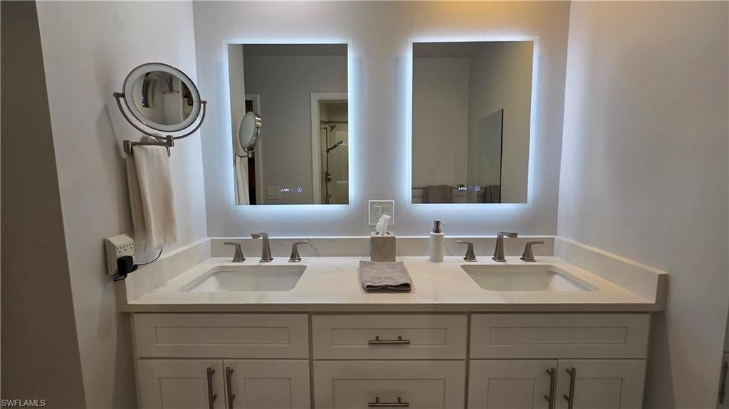 420 NE 9th St, Cape Coral, FL 33909 Photo