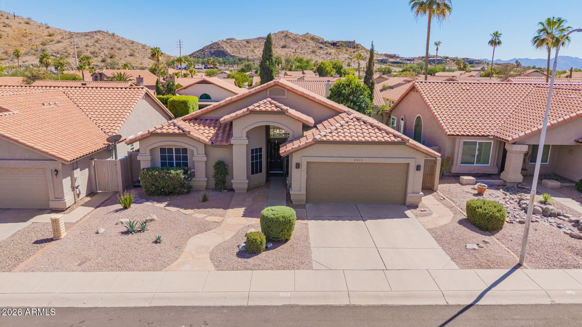 2435 E Cathedral Rock Drive, Phoenix, AZ 85048 Main Photo