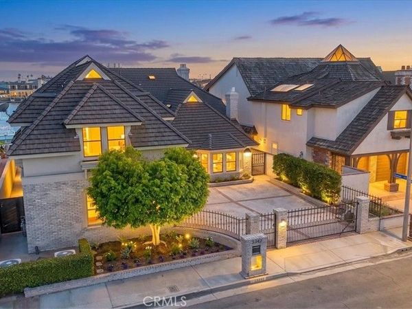 3342 Venture Drive , Huntington Beach, CA 92649