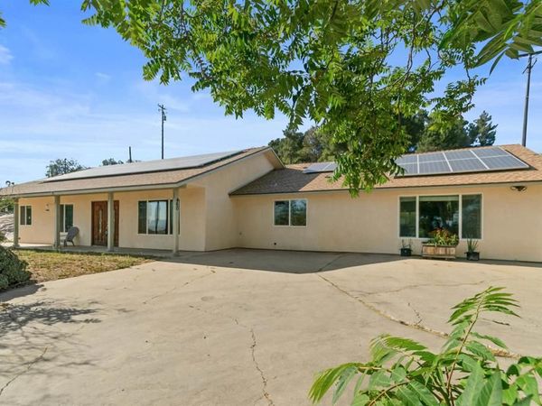 460 Pile Street , Ramona, CA 92065