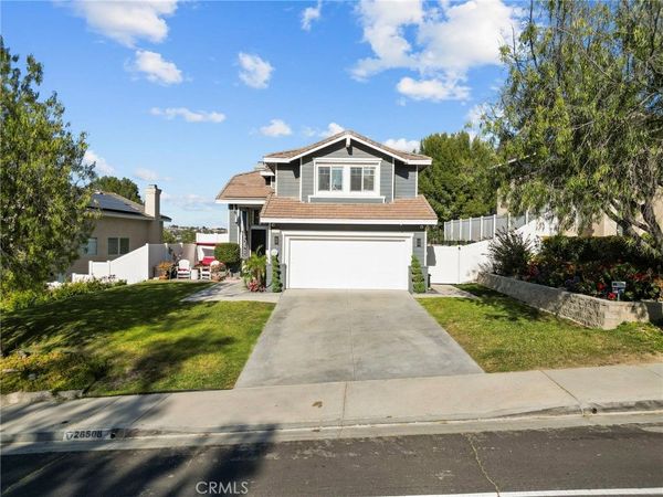 26508 Isabella , Canyon Country, CA 91351